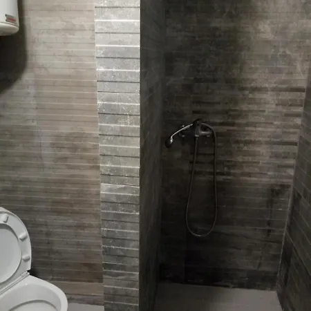Apartments Постійне Електропостачання Stepana Bandery Street 37-2 Lviv Exterior photo