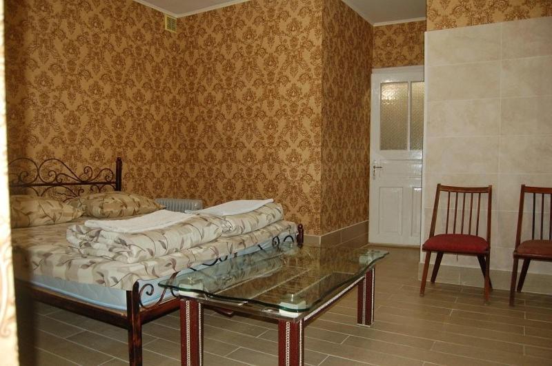 Apartment постійне електропостачання Stepana Bandery Street 37-2 *
